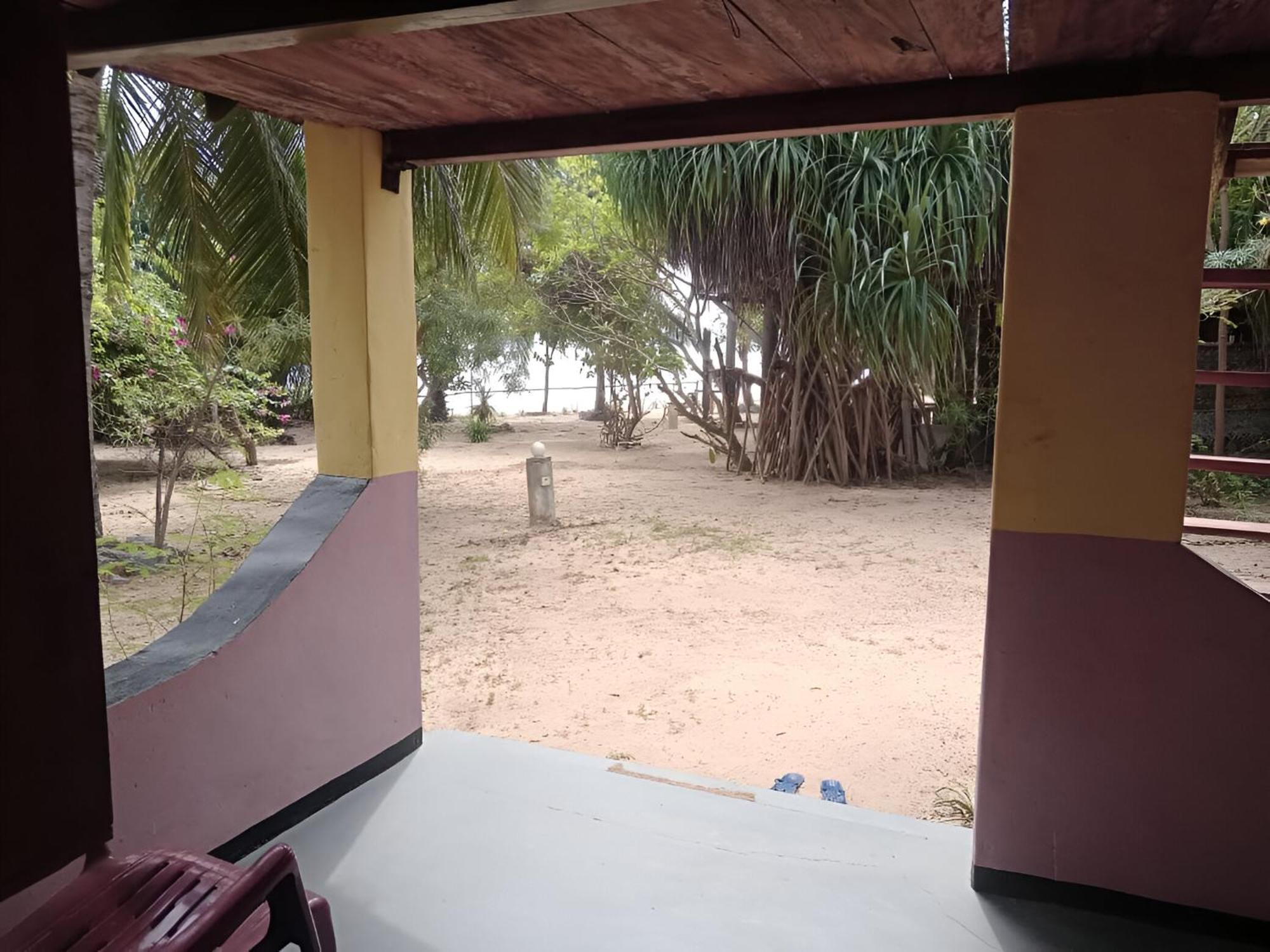 Breezy Beach Cabanas 阿鲁甘湾 外观 照片