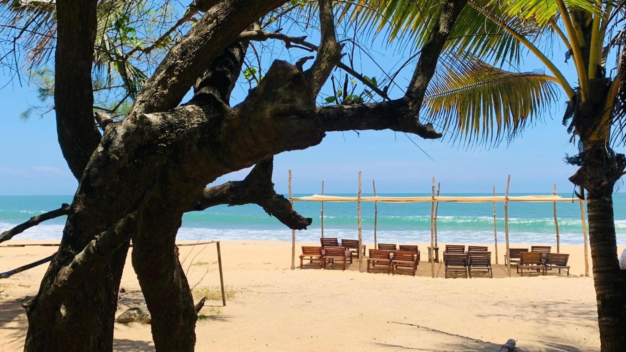 Breezy Beach Cabanas 阿鲁甘湾 外观 照片